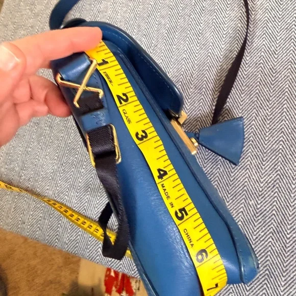 3.1 PHILLIP LIM -  Leather Pashli Camera Bag - Picture 7 of 9